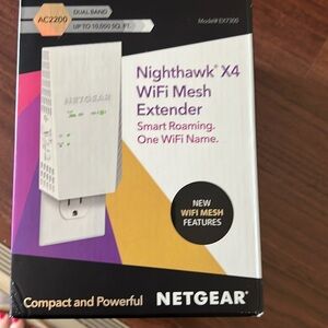 Nighthawk X4 Wi-Fi mesh extender